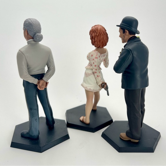 Shepherd Book, Saffron & The Badger Loot Crate 5” Figurines Firefly/Serenity✨ - Picture 4 of 16